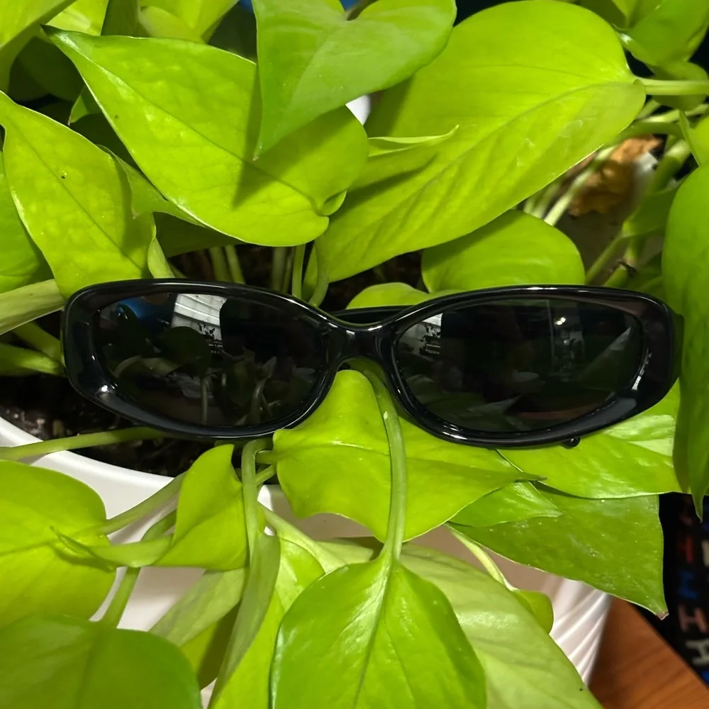 EUC Celine- Women’s Black Sunglasses - Picture 6 of 16